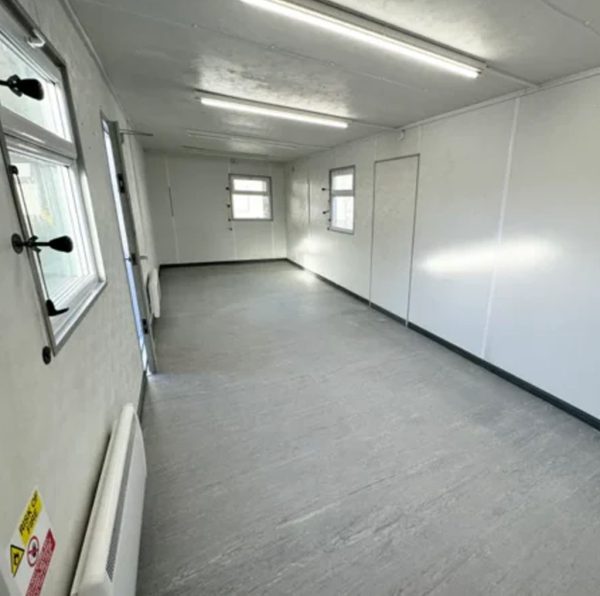 32 X 10ft Customized Containers - Image 2